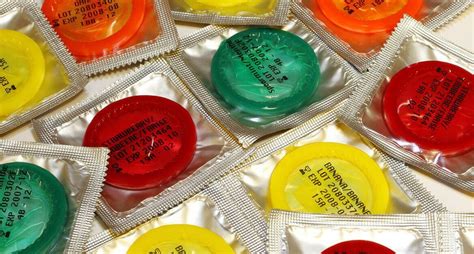 Blowjob ohne Kondom gegen Aufpreis Prostituierte Middelkerke